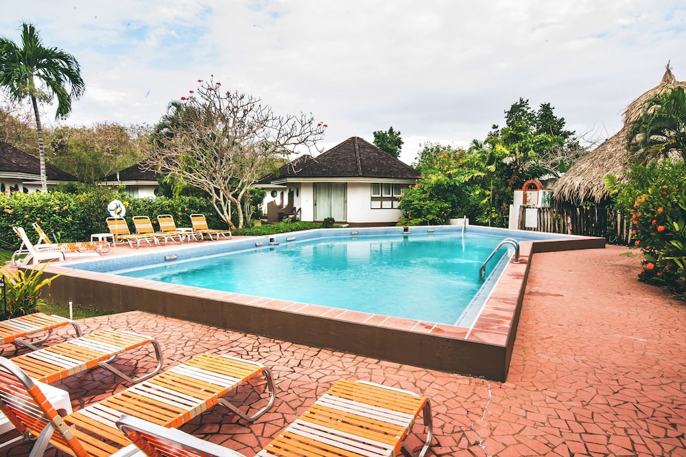 Kariwak Village Holistic Haven