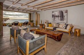 3BD Begati Ocean View Pool Beach Resort