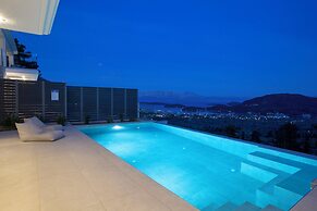Oriens Villas