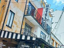 Mosaic House Hotel