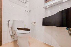 Nice And Simply Studio At Sky House Bsd Apartment