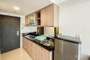 Homey And Nice Studio Tamansari The Hive Apartment