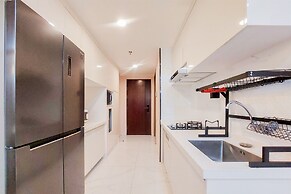 Spacious And Homey 3Br At Sky House Bsd Apartment