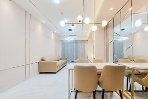 Spacious And Homey 3Br At Sky House Bsd Apartment