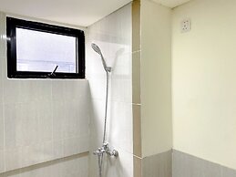 Comfort 2Br With Work Space At Meikarta Apartment