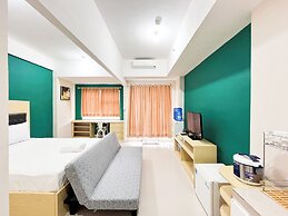 Spacious Studio Room At Vida View Makassar Apartment