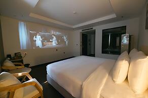 Love St Hotel