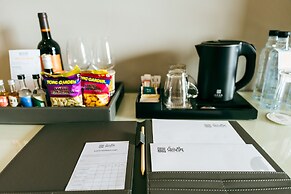 Jaya Suites Hotel