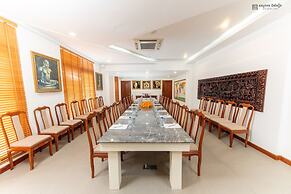 Jaya Suites Hotel