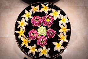 Jaya Suites Hotel