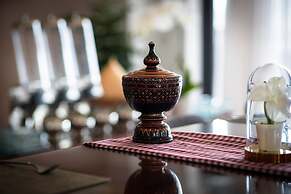 Jaya Suites Hotel