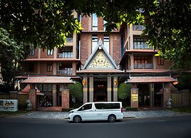 Jaya Suites Hotel