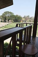 Baan Na Kang Tong
