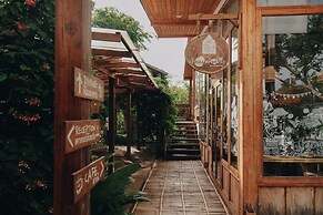 Baan Na Kang Tong
