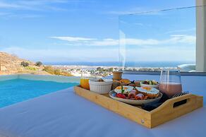 MAEVA Santorini Suites