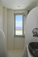 MAEVA Santorini Suites