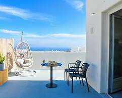 MAEVA Santorini Suites