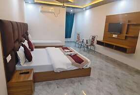 Hotel Obsidian Red