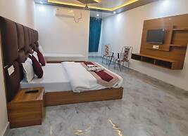 Hotel Obsidian Red