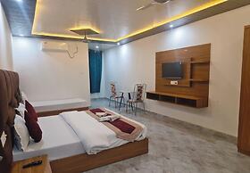 Hotel Obsidian Red