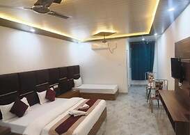Hotel Obsidian Red