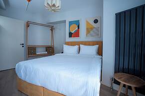 Bird Nest Suite