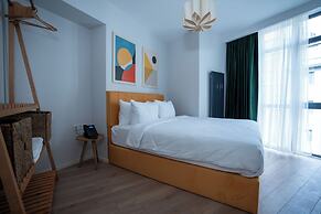 Bird Nest Suite