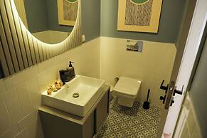 Bird Nest Suite