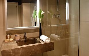 Qgat Suites & Events