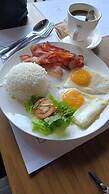 The Henry Hotel Roost Bacolod