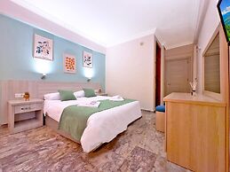 Native Hotel