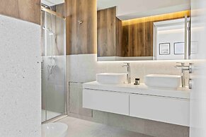 Phaedrus Living: Coastal Seaside Residences 04