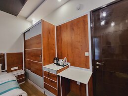 Stylia Suites