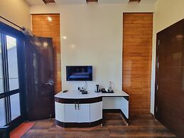 Stylia Suites