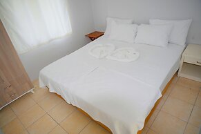 Angels Garden Hotel