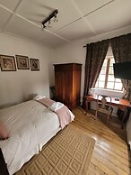Pebble Fountain Guesthouse