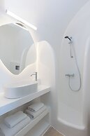Nevma Suites