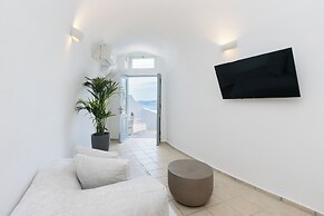 Nevma Suites