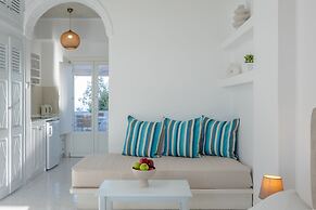 Nevma Suites