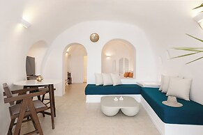 Nevma Suites