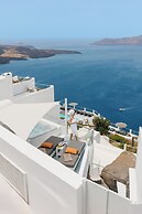 Nevma Suites