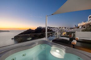 Nevma Suites