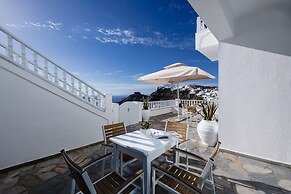 Nevma Suites
