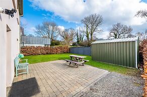Spacious Home to Sleep 6 Just a Short Stroll From Kenmare