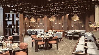 Bellman Hotel