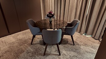 Bellman Hotel