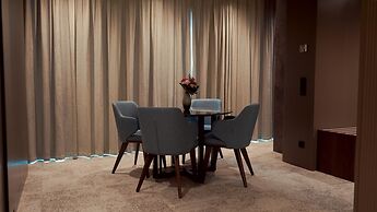 Bellman Hotel