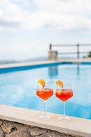 5 Raches Suites
