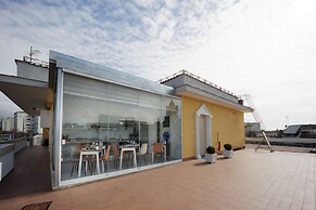 REDDIMUS Guest House