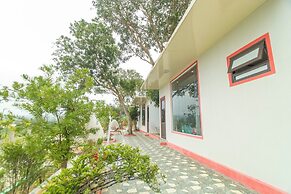 Coto Island Summer Hotel